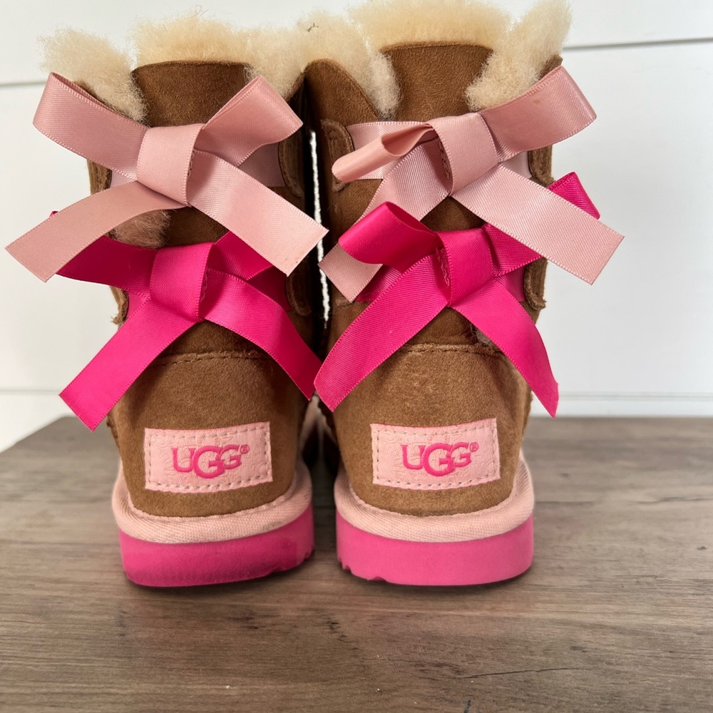 Little Girl Uggs